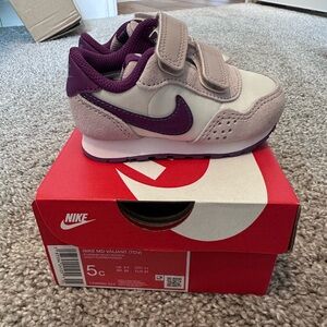 Nike MD Valiant for Baby Platinum Violet